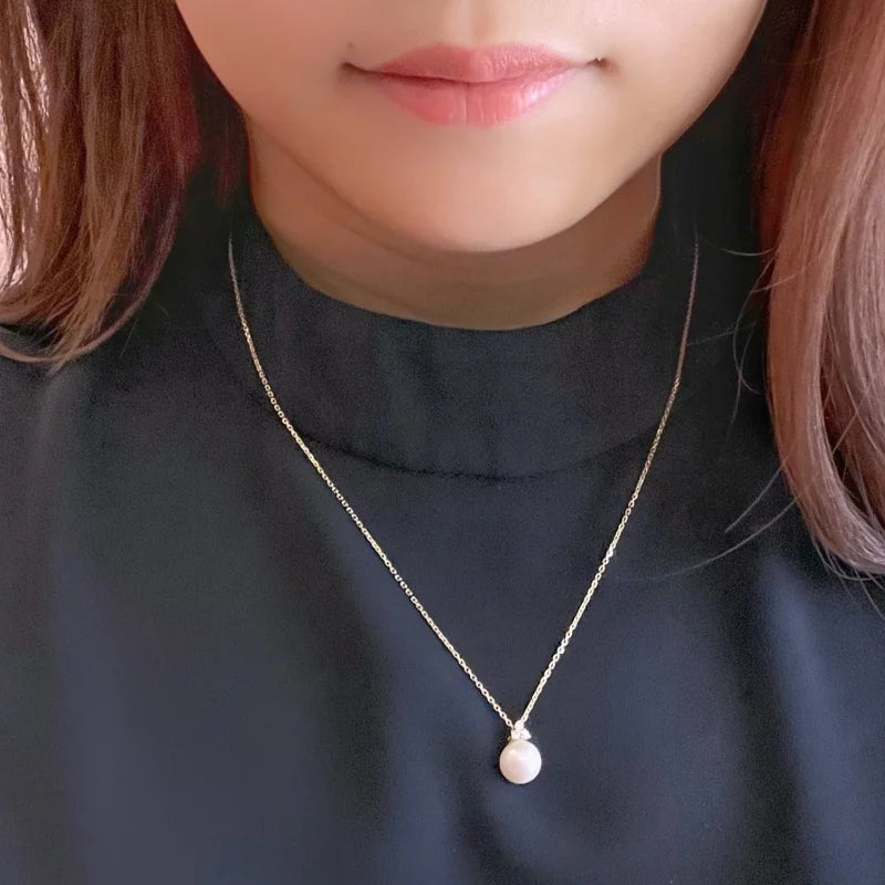 Akoya Pearl Diamond Pendant Necklace (Solid Gold) | Lady Estere Jewellery | Worldwide 14K 18K Solid Gold Lab-Grown Moissanite White Yellow