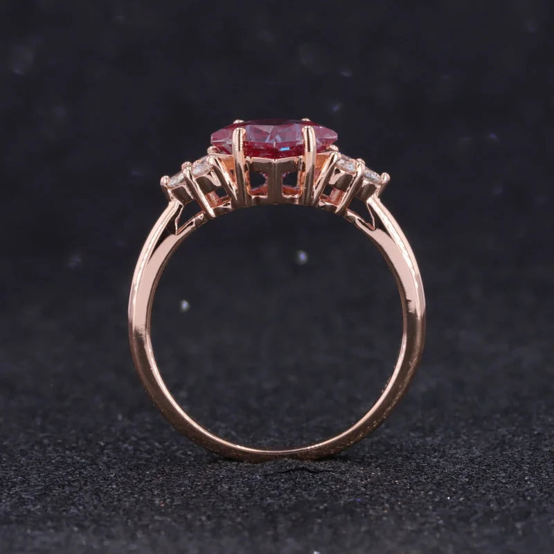 Alexandrite Princess Cut Diamond Ring (Solid gold) | Lady Estere Jewellery | Worldwide 14K 18K Solid Gold Lab-Grown Moissanite White Yellow
