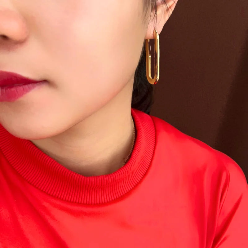 Alto | Tall Statement Hoop Earrings (Solid Gold) | Lady Estere Jewellery | Worldwide 14K 18K Solid Gold Lab Grown Diamond Moissanite White