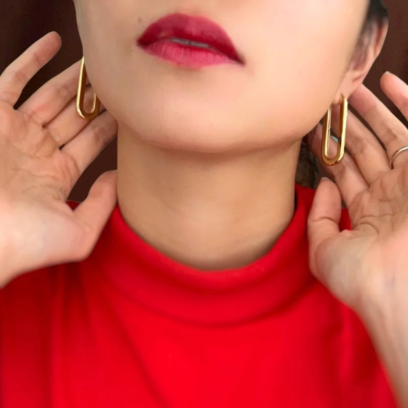 Alto | Tall Statement Hoop Earrings (Solid Gold) | Lady Estere Jewellery | Worldwide 14K 18K Solid Gold Lab Grown Diamond Moissanite White