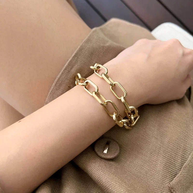 Ava | Ultra Bold Link Chain Bracelet (Solid Gold) | Lady Estere Jewellery | Worldwide 14K 18K Solid Gold Lab-Grown Diamond Moissanite White
