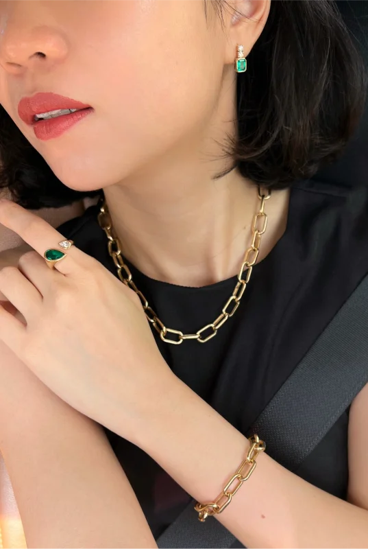 Ava | Ultra Bold Link Chain Bracelet (Solid Gold) | Lady Estere Jewellery | Worldwide 14K 18K Solid Gold Lab-Grown Diamond Moissanite White