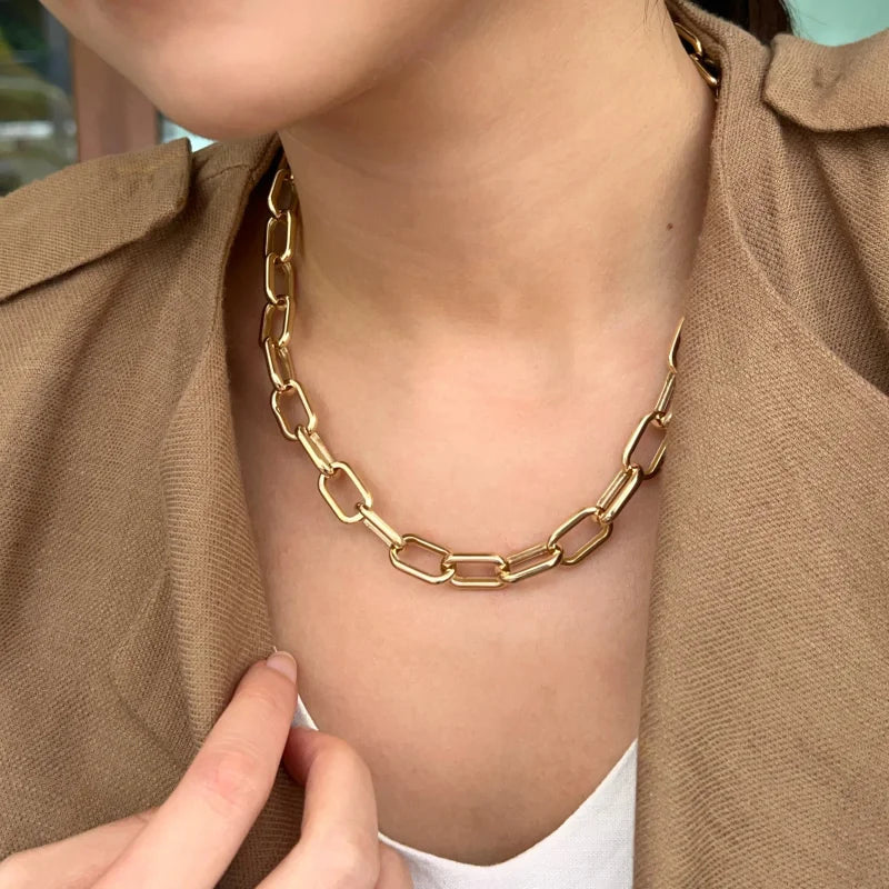 Ava | Ultra Bold Link Chain Necklace (Solid gold) | Lady Estere Jewellery | Worldwide 14K 18K Solid Gold Lab-Grown Diamond Moissanite White