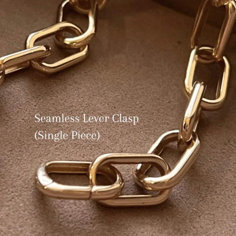 Ava | Ultra Bold Link Chain Necklace (Solid gold) | Lady Estere Jewellery | Worldwide 14K 18K Solid Gold Lab-Grown Diamond Moissanite White