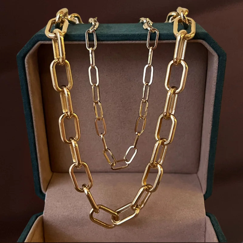 Ava | Ultra Bold Link Chain Necklace (Solid gold) | Lady Estere Jewellery | Worldwide 14K 18K Solid Gold Lab Grown Diamond Moissanite White