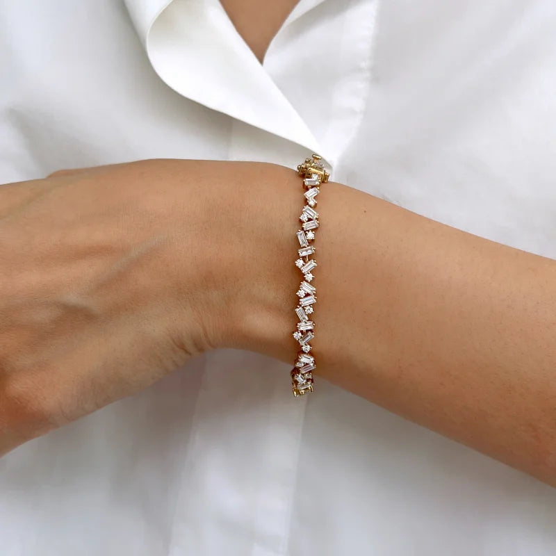 Confetti | Baguette & Round Cut Tennis Bracelet (Solid gold) | Lady Estere Jewellery 14K 18K Solid Gold Lab-Grown Diamond Moissanite White