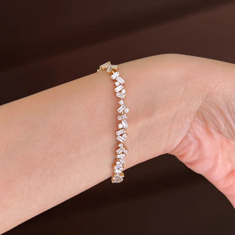 Confetti | Baguette & Round Cut Tennis Bracelet (Solid gold) | Lady Estere Jewellery 14K 18K Solid Gold Lab-Grown Diamond Moissanite White
