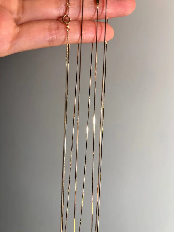 Forever Fine | London Necklace Chain (Solid Gold) | Lady Estere Jewellery | Worldwide 14K 18K Solid Gold Lab-Grown Diamond Moissanite White