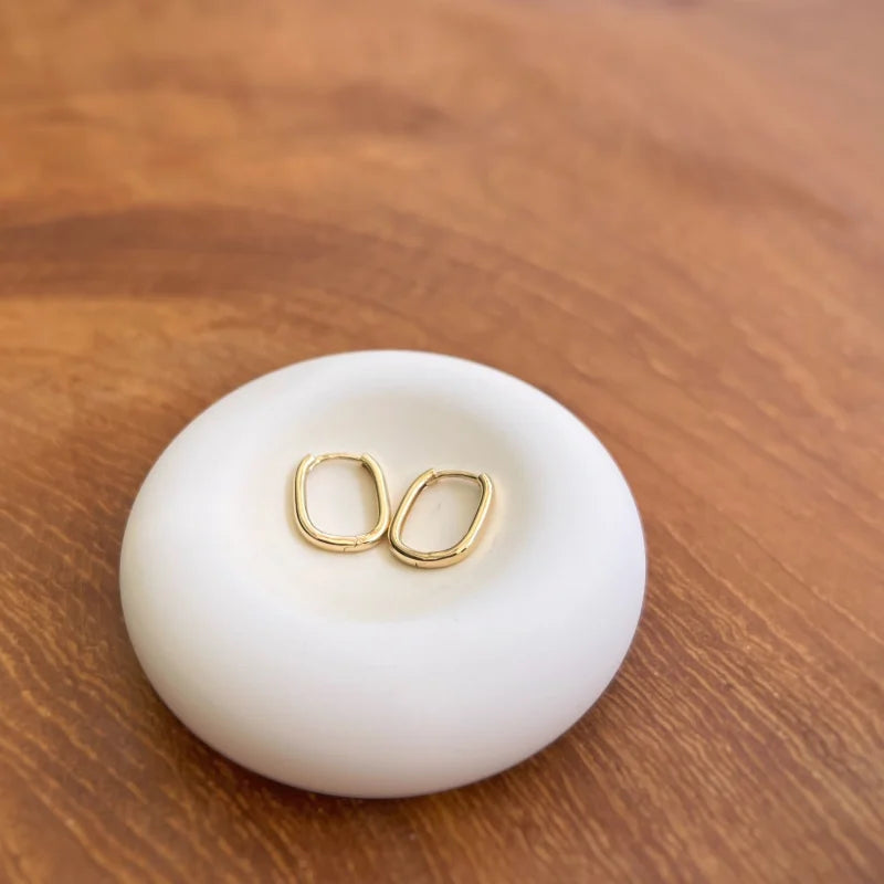 Girl Next Door | Sleek Hoops (2 Colours in Solid Gold) | Lady Estere Jewellery 14K 18K Gold Lab-Grown Diamond Moissanite White Yellow Rose