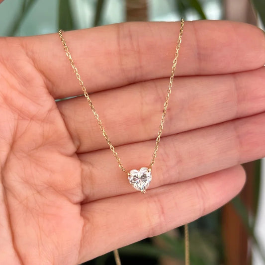 Heart | Moissanite Solitaire Necklace (Solid gold) | Lady Estere Jewellery | Worldwide 14K 18K Solid Gold Lab - Grown Diamond White Yellow