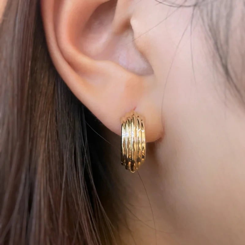 Large solid gold hoops deals