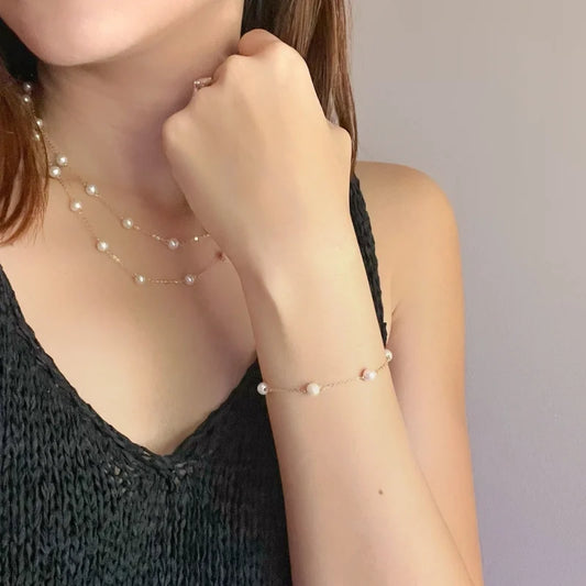 Le Blanc | Station Pearl Bracelet (Solid Gold) | Lady Estere Jewellery | Worldwide 14K 18K Solid Gold Lab-Grown Diamond Moissanite White