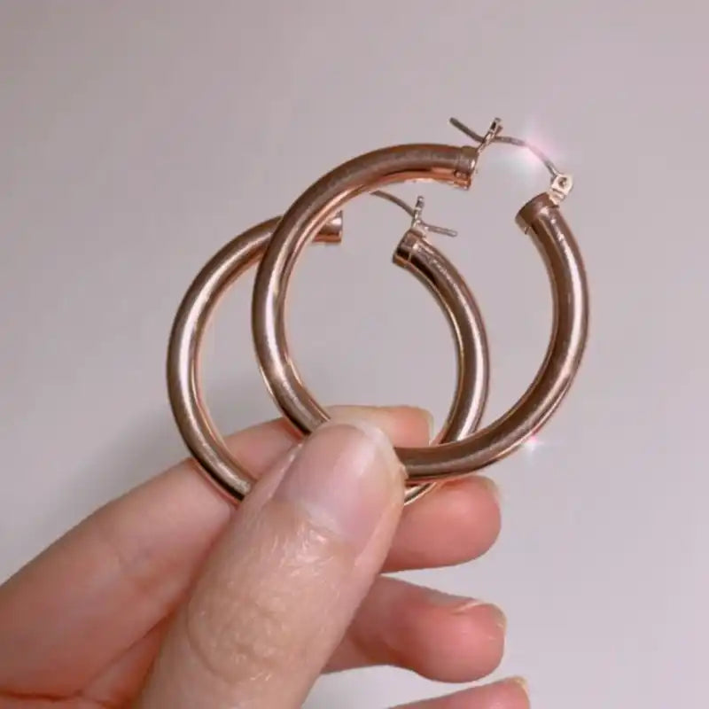 Boss | Power Hoops (3 Colours) | Lady Estere Jewellery | Worldwide Shipping 14K 18K Solid Gold Lab-Grown Diamond Moissanite White Yellow