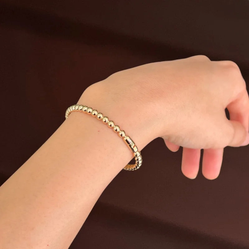 Pebble | 4mm Bangle Bracelet (Solid Gold) | Lady Estere Jewellery | Worldwide Shipping 14K 18K Solid Gold Lab-Grown Diamond Moissanite