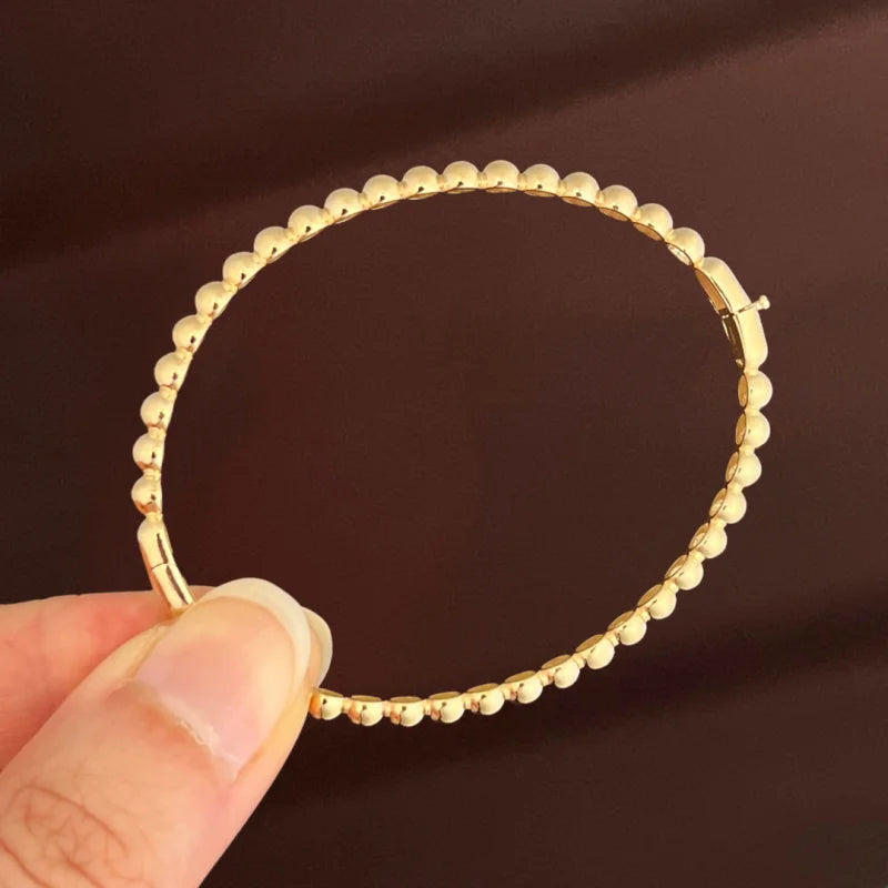 Pebble | 4mm Bangle Bracelet (Solid Gold) | Lady Estere Jewellery | Worldwide Shipping 14K 18K Solid Gold Lab-Grown Diamond Moissanite