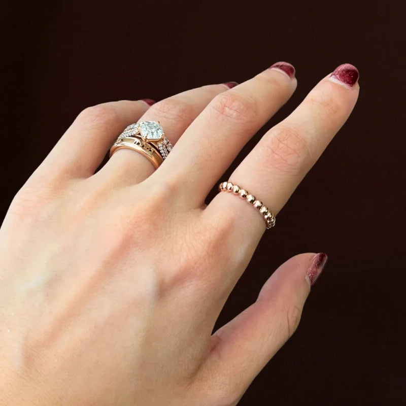 Pebble | Ring (Solid gold) | Lady Estere Jewellery | Worldwide Shipping 14K 18K Solid Gold Lab Grown Diamond Moissanite White Yellow Rose