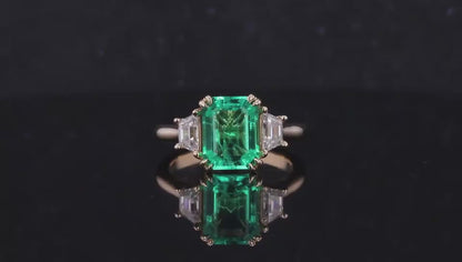 Lab-Grown Emerald Trilogy Step-Cut Ring (Solid gold)