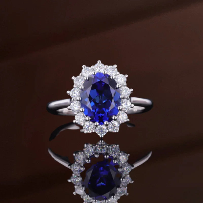 Princess-D Blue Sapphire Diamond Halo Ring (Solid gold) | Lady Estere Jewellery 14K 18K Solid Gold Lab-Grown Moissanite White Yellow Rose