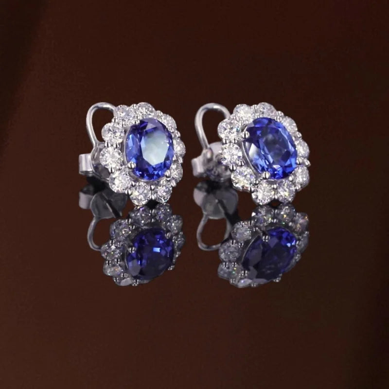 Princess-D Blue Sapphire Diamond Halo Stud Earring (Solid gold) | Lady Estere Jewellery 14K 18K Solid Gold Lab-Grown Moissanite White