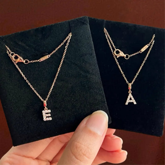 Remembrance | Initial Diamond Necklace (Solid Gold) | Lady Estere Jewellery | Worldwide 14K 18K Solid Gold Lab-Grown Moissanite White