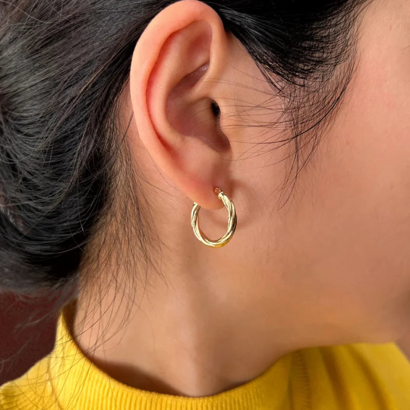 Rope | 18K Everyday Hoop Earrings (Solid Gold) | Lady Estere Jewellery | Worldwide 14K Solid Gold Lab-Grown Diamond Moissanite White Yellow