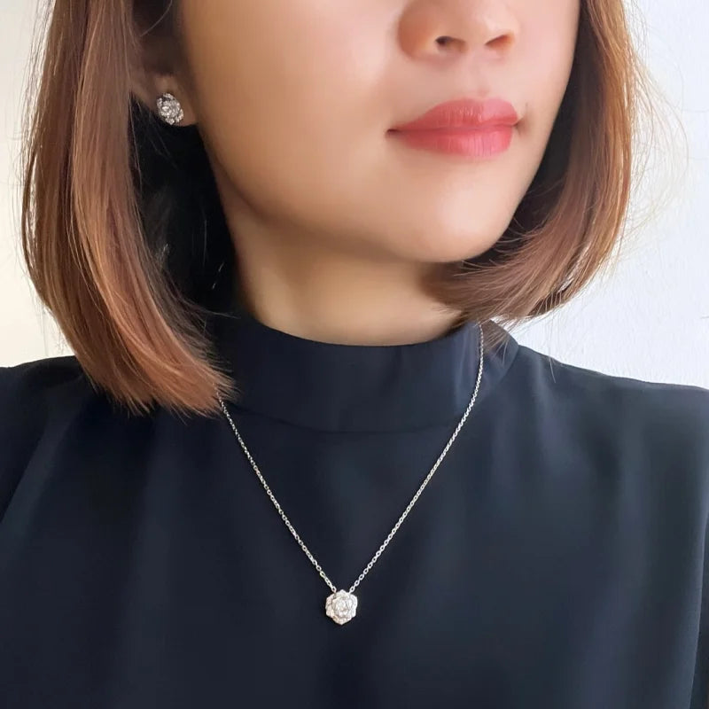 Rose | 3D Floral Diamond Necklace (Solid Gold) | Lady Estere Jewellery | Worldwide 14K 18K Solid Gold Lab-Grown Moissanite White Yellow SG,