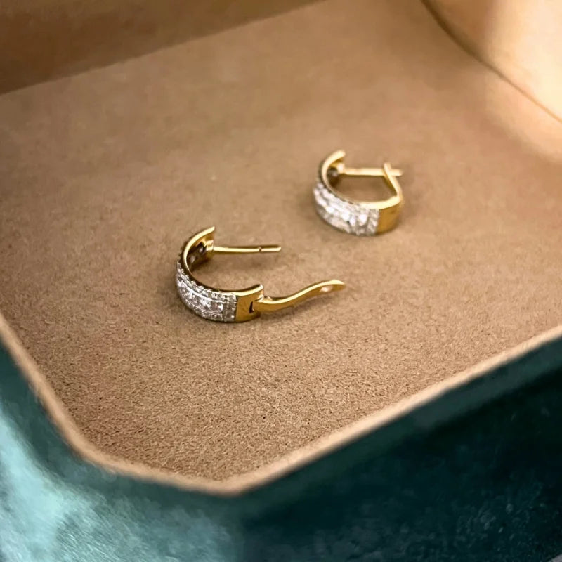 Rowē | Framed Pavé Hoop Earrings (Solid Gold) | Lady Estere Jewellery | Worldwide Shipping 14K 18K Solid Gold Lab-Grown Diamond Moissanite