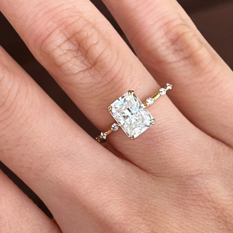 Station | Radiant Cut Skinny Solitaire Ring (Solid gold) | Lady Estere Jewellery 14K 18K Solid Gold Lab-Grown Diamond Moissanite White