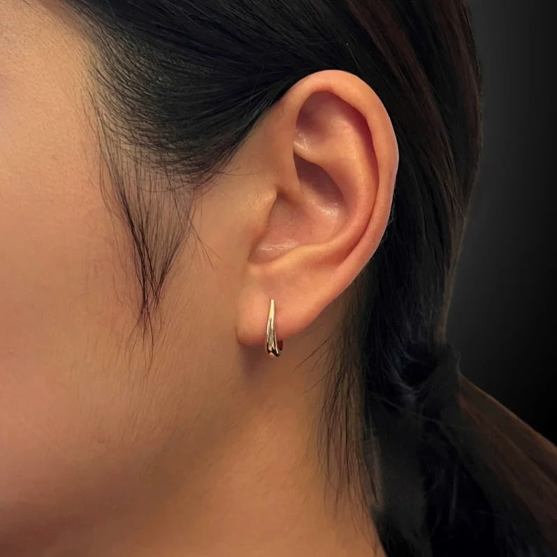 Swan | Small Tapered Hoop Earrings (Solid Gold) | Lady Estere Jewellery | Worldwide 14K 18K Solid Gold Lab Grown Diamond Moissanite White