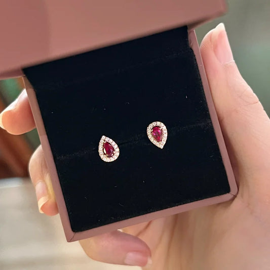 Teardrop | Ruby Halo Studs (Solid Rose Gold) | Lady Estere Jewellery | Worldwide Shipping 14K 18K Solid Gold Lab-Grown Diamond Moissanite