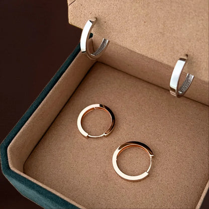 The Daily | 3mm Bold Hoop Earrings (Solid Gold) | Lady Estere Jewellery | Worldwide 14K 18K Solid Gold Lab-Grown Diamond Moissanite White