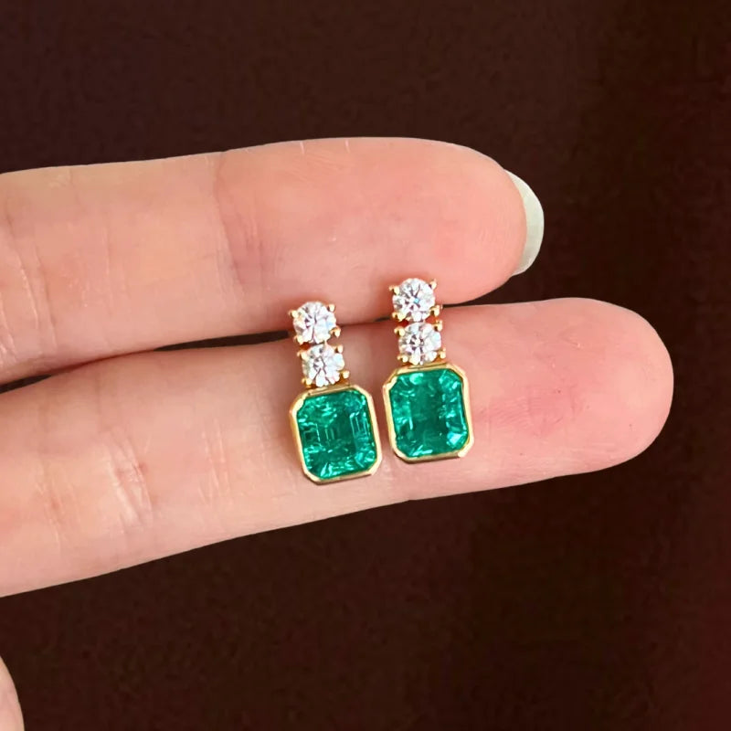Verde | Columbian Emerald Stud Earrings (Solid Gold) | Lady Estere Jewellery | Worldwide 14K 18K Solid Gold Lab-Grown Diamond Moissanite