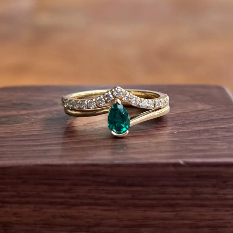 Wedding Band | Chevron Diamond (Solid gold) | Lady Estere Jewellery | Worldwide 14K 18K Solid Gold Lab Grown Moissanite White Yellow Rose