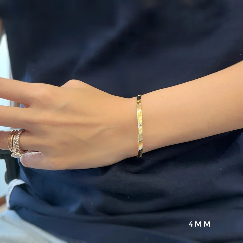 Wonder Woman 4mm | Flat Herringbone Bracelet & Necklace (Solid Gold) | Lady Estere Jewellery 14K 18K Solid Gold Lab-Grown Diamond