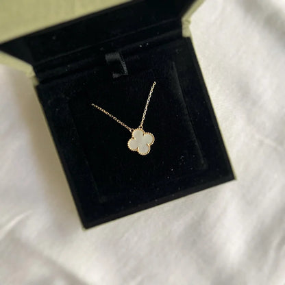 18K Solid Gold White Clover MOP Necklace | Lady Estere Jewellery | Worldwide Shipping 14K Lab-Grown Diamond Moissanite Yellow Rose SG, AU,