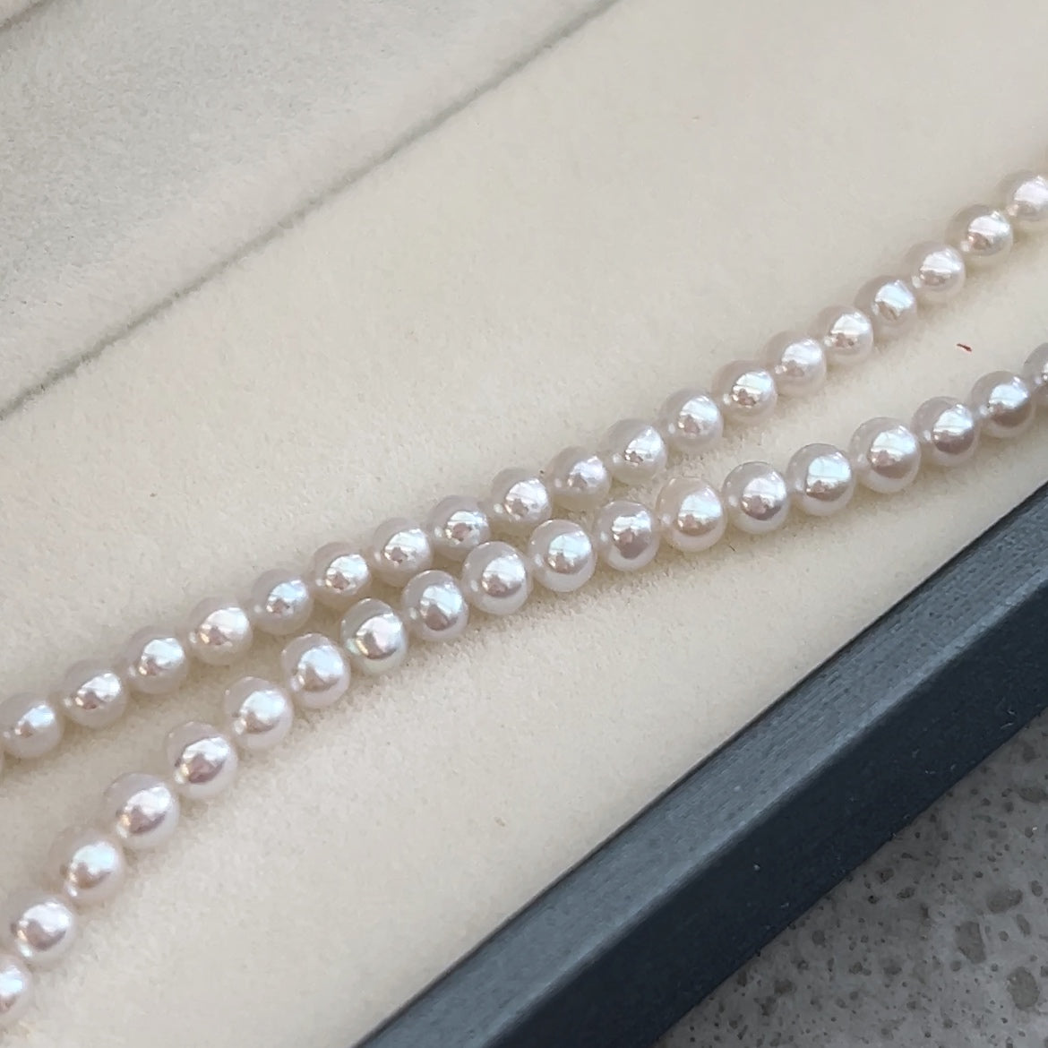 18K Freshwater Baby Akoya Pearl Bracelet - White (Solid Gold)