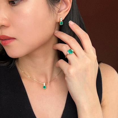 Verde | Columbian Emerald Pendant (Solid Gold)