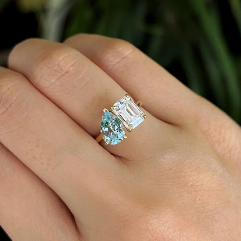 Aquamarine & Moissanite Toi Et Moi Ring (Solid gold) | Lady Estere Jewellery | Worldwide 14K 18K Solid Gold Lab-Grown Diamond White Yellow