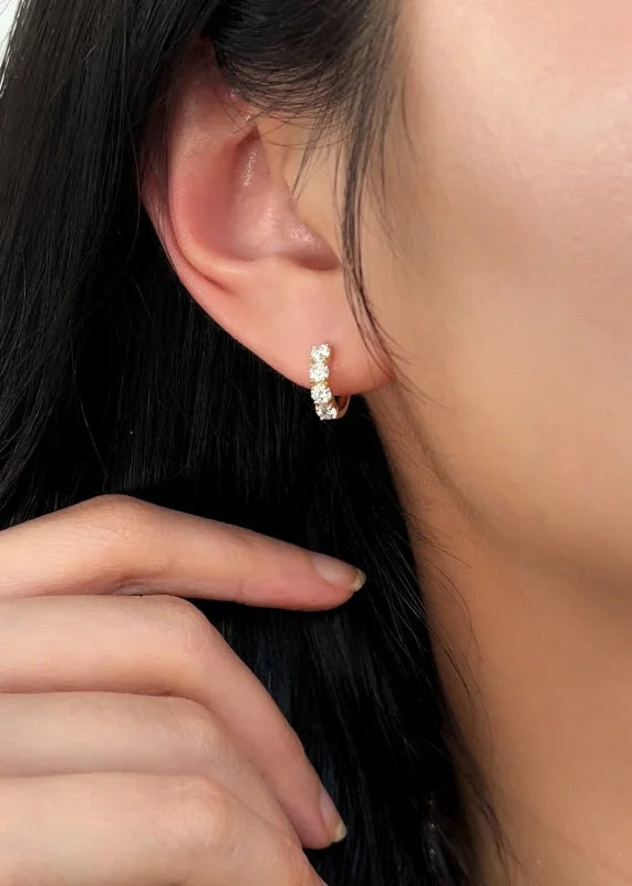 Aurora | Chunky Moissanite Hoop Earrings (Solid Gold) | Lady Estere Jewellery | Worldwide 14K 18K Solid Gold Lab Grown Diamond White Yellow