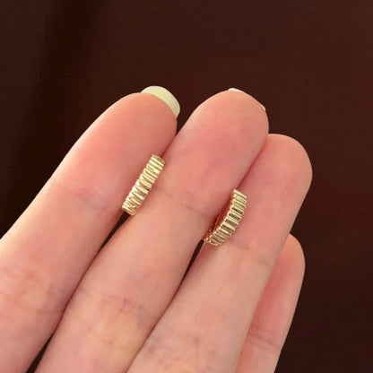 Barre | Fluted Hoop Earrings (Solid Gold) | Lady Estere Jewellery | Worldwide Shipping 14K 18K Solid Gold Lab Grown Diamond Moissanite