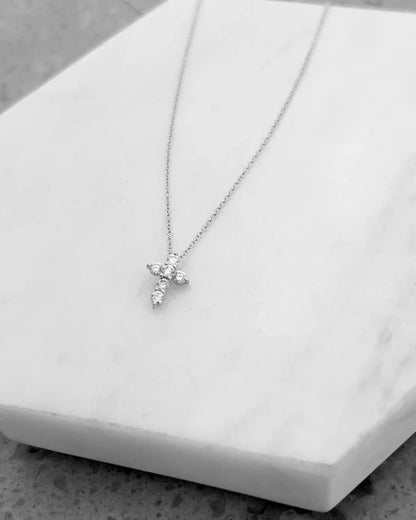 Charis | Mini Lab Grown Diamond Necklace (Solid Gold) | Lady Estere Jewellery | Worldwide 14K 18K Solid Gold Moissanite White Yellow Rose