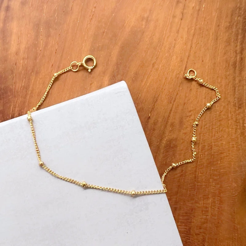 Dolce | Minimalist Satellite Bracelet Chain | Lady Estere Jewellery | Worldwide Shipping 14K 18K Solid Gold Lab - Grown Diamond Moissanite