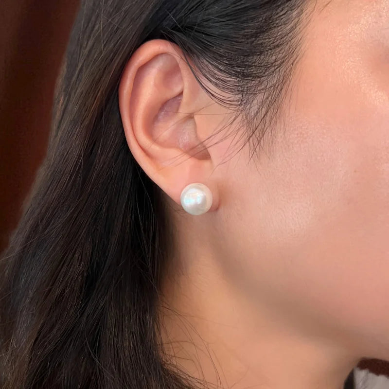 Edison | Jumbo Pearl Studs White (Solid Gold) | Lady Estere Jewellery | Worldwide Shipping 14K 18K Solid Gold Lab Grown Diamond Moissanite