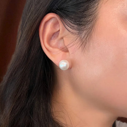 Edison | Jumbo Pearl Studs White (Solid Gold) | Lady Estere Jewellery | Worldwide Shipping 14K 18K Solid Gold Lab Grown Diamond Moissanite