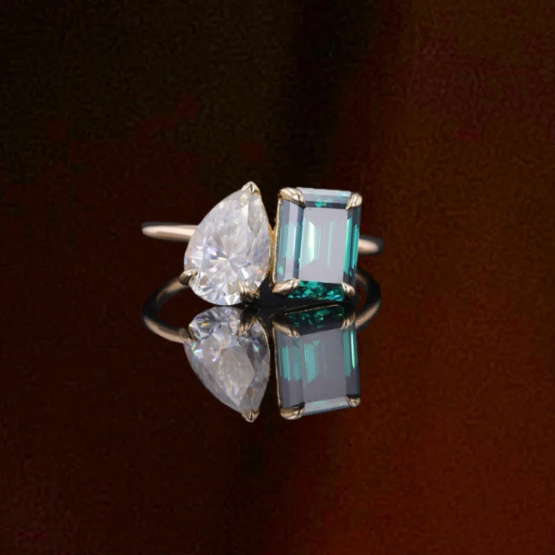 Forest Green Moissanite Toi Et Moi Ring (Solid gold) | Lady Estere Jewellery | Worldwide 14K 18K Solid Gold Lab-Grown Diamond White Yellow