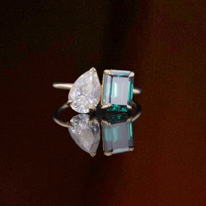 Forest Green Moissanite Toi Et Moi Ring (Solid gold) | Lady Estere Jewellery | Worldwide 14K 18K Solid Gold Lab-Grown Diamond White Yellow