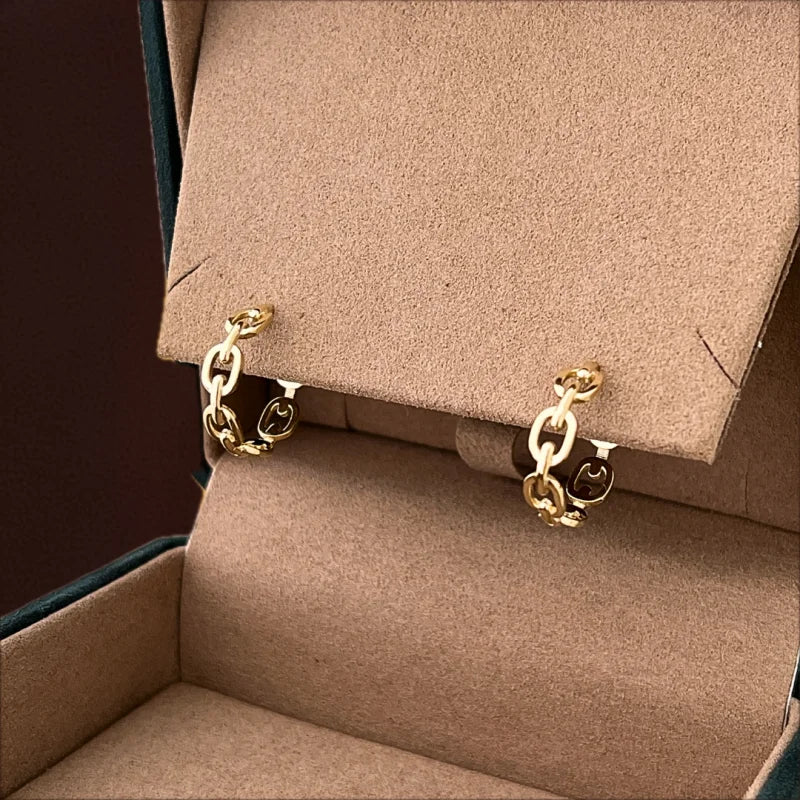 Gucci | Bold Link Hoop Earrings (Solid Gold) | Lady Estere Jewellery | Worldwide Shipping 14K 18K Solid Gold Lab - Grown Diamond Moissanite