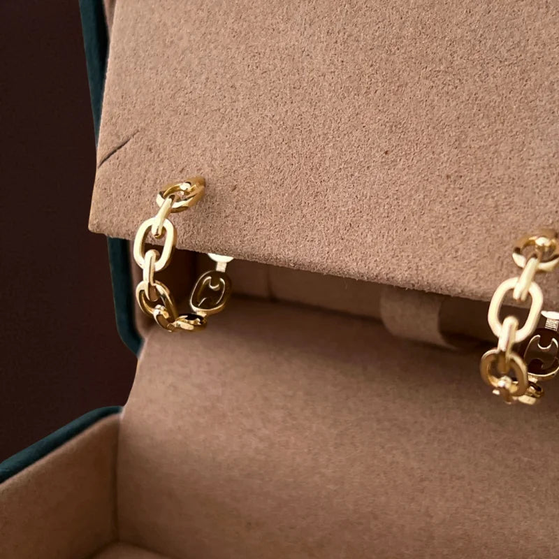 Gucci | Bold Link Hoop Earrings (Solid Gold) | Lady Estere Jewellery | Worldwide Shipping 14K 18K Solid Gold Lab - Grown Diamond Moissanite