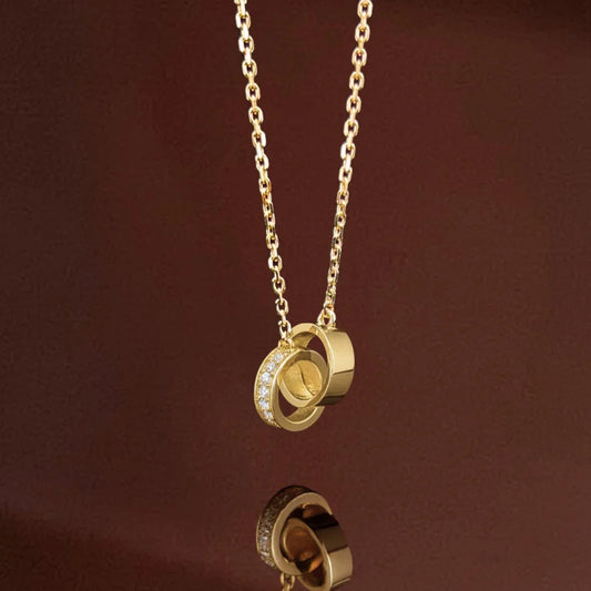 Harmony | Interlocking Links Necklace (Solid Gold) | Lady Estere Jewellery | Worldwide 14K 18K Solid Gold Lab Grown Diamond Moissanite