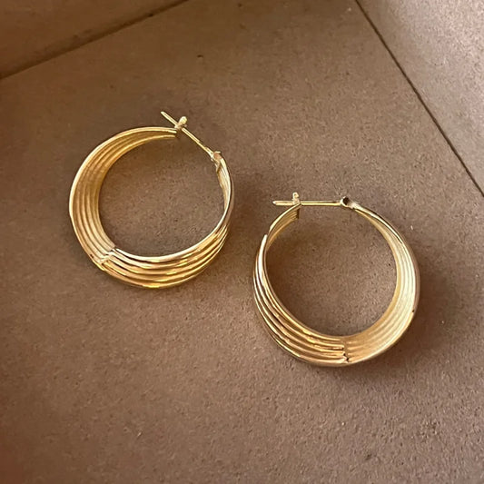 In The Flow | Large Vintage Hoops (Solid Gold) | Lady Estere Jewellery | Worldwide 14K 18K Solid Gold Lab-Grown Diamond Moissanite White